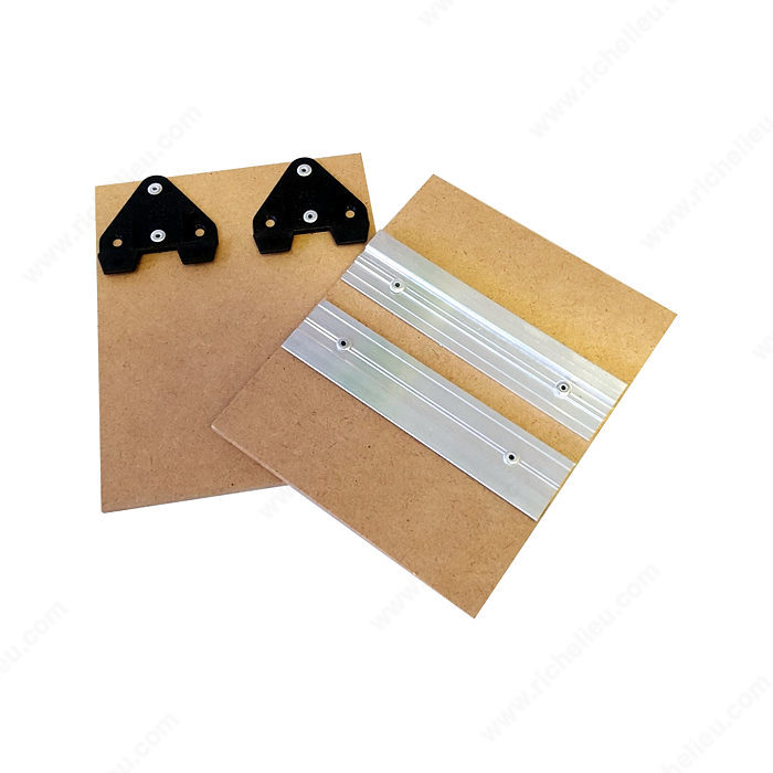 Richelieu 25SRAIL03SA ZShaped Rail and Clip Sample